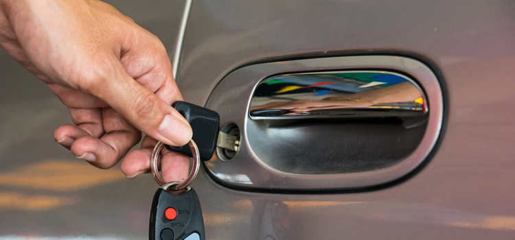 Car door lock repair in Baldwin Park